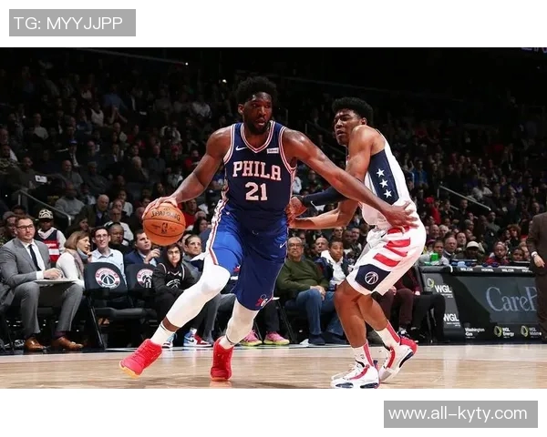 恩比德表现稳健17投7中贡献22分9篮板3助攻1抢断1盖帽助球队取得胜利 恩比德表现稳健17投7中贡献22分9篮板3助攻1抢断1盖帽助球队取得胜利